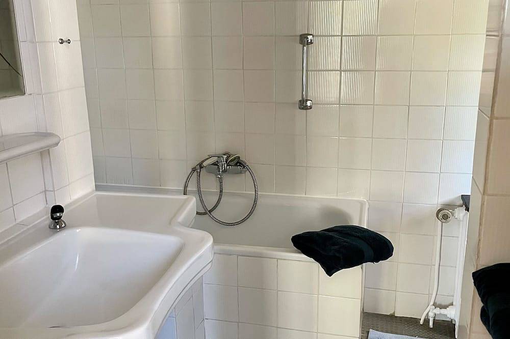 Ganze Wohnung, Altbauwohnung in Gründerzeitvilla in Wuppertal, Bergisches Land