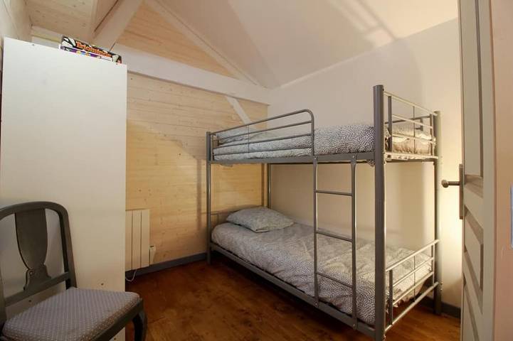 Location de vacances pour 5 personnes, avec jardin et piscine à Saint-Magne - 4