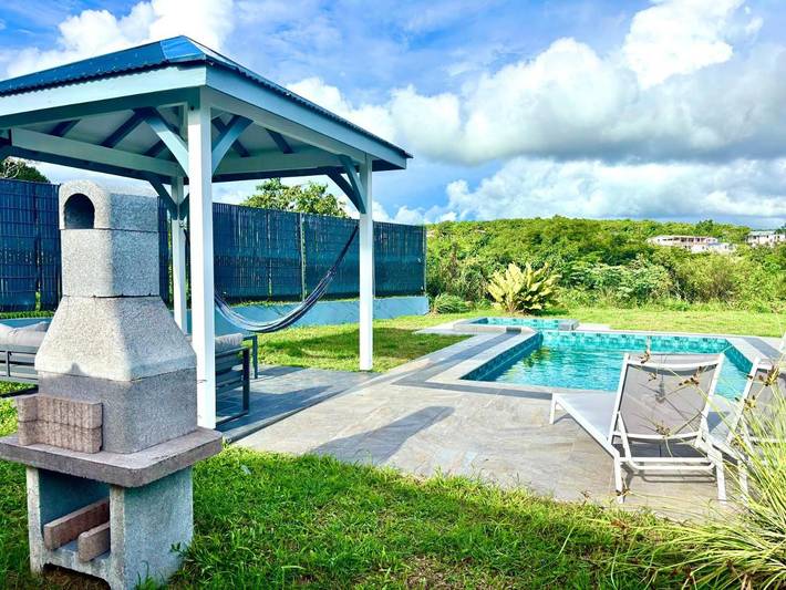 Villa pour 8 personnes, avec piscine ainsi que jardin et vue - 1