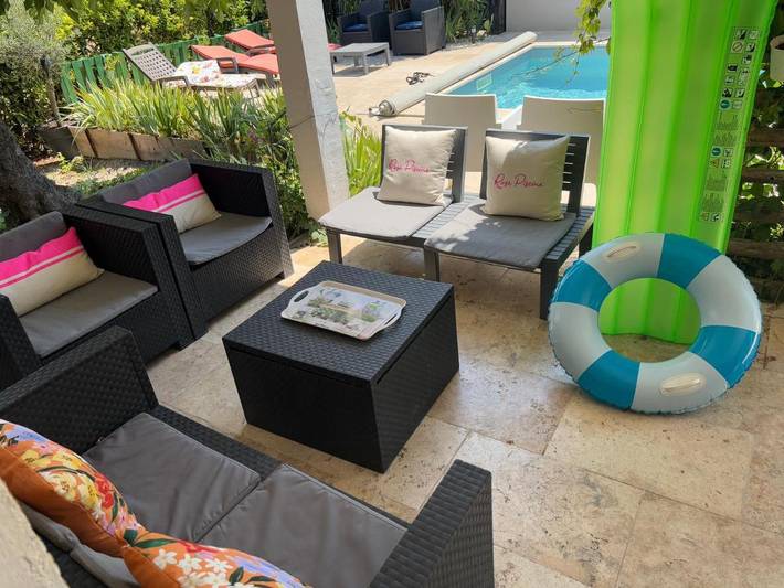 Location de vacances pour 4 personnes, avec jardin et piscine, adapté aux familles à Caromb - 4