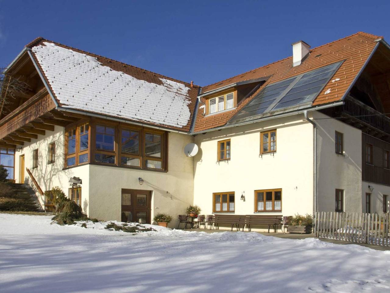 Ganze Wohnung, Zu Gast beim Biobauern Spathof - Ferienwohnung 2 in Mariahof, Westliche Obersteiermark