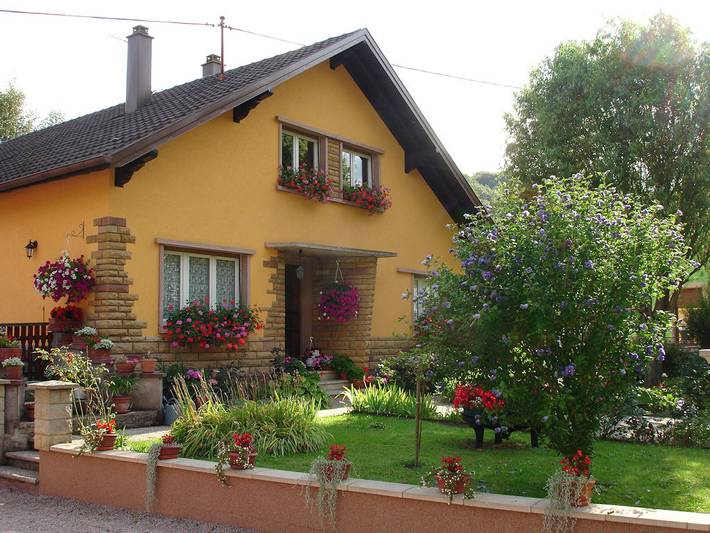 Gîte pour 4 personnes, avec balcon à Maisonsgoutte