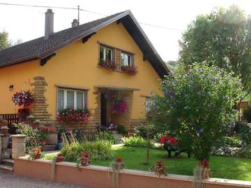 Gîte pour 4 personnes, avec balcon à Maisonsgoutte