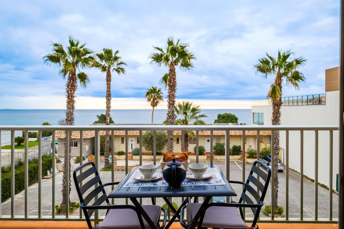 Studio entier, Studio 'Etoile De Mer' avec vue sur mer, Wi-Fi et climatisation in Villeneuve-Loubet Plage, Villeneuve-Loubet
