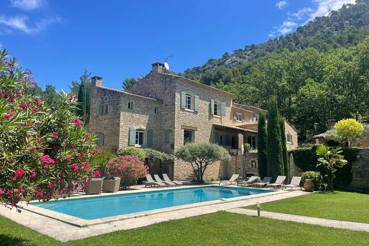 Holiday home for 12 people, with pool and terrace as well as garden, child-friendly - 1