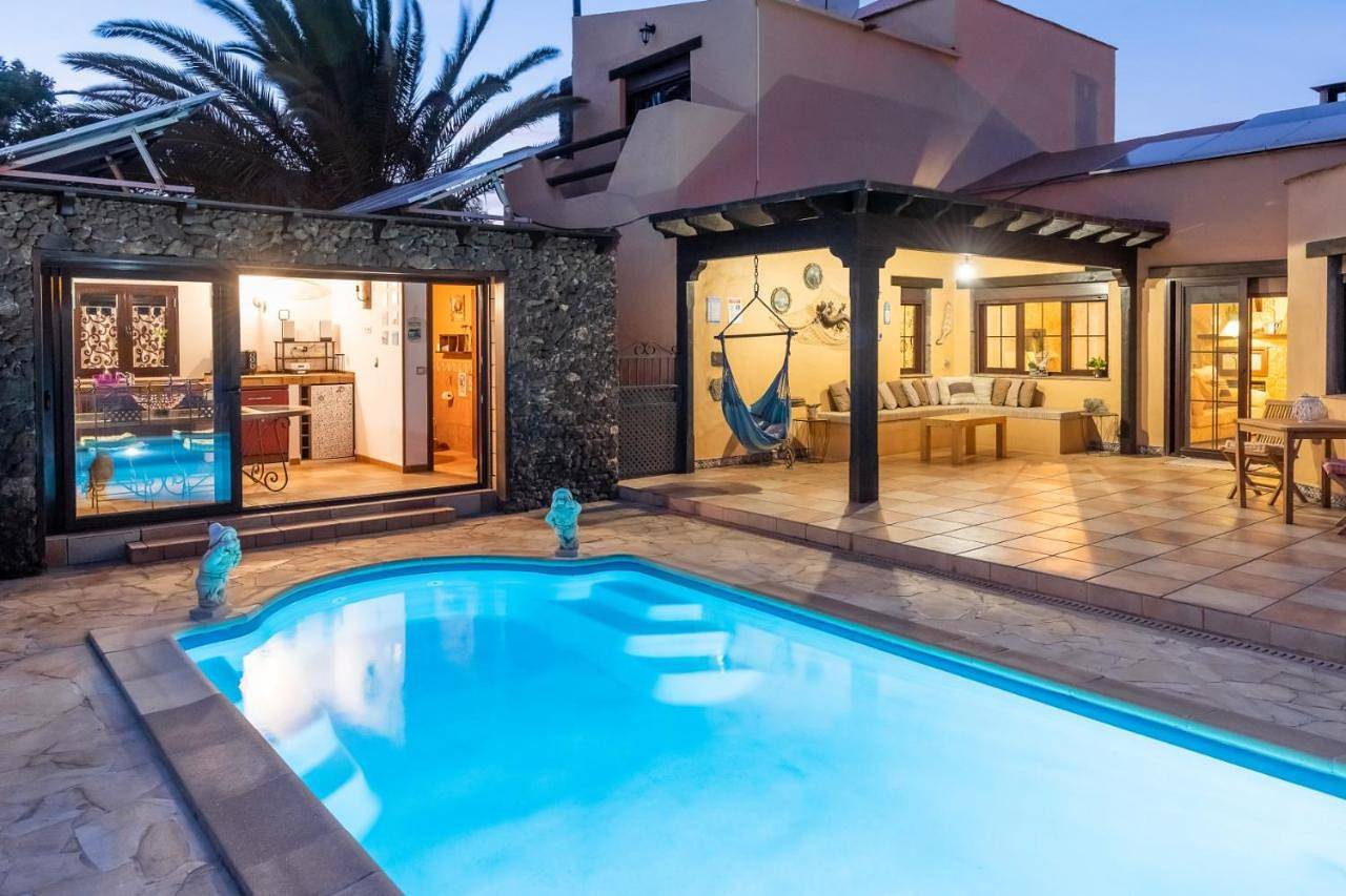 Villa Maravilla piscina climatizada in Villaverde, La Oliva