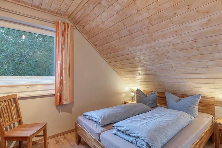 Ferienhaus für 4 Personen, mit Garten in Altefähr - 2