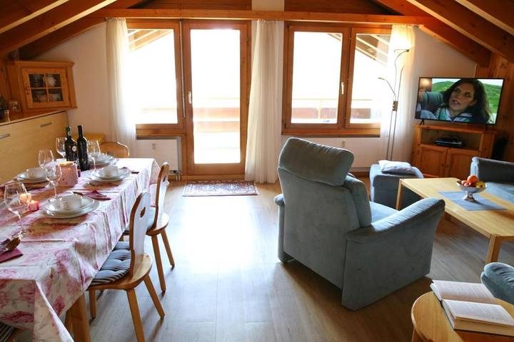 Gîte pour 2 personnes, avec jardin et vue à Täsch - 2