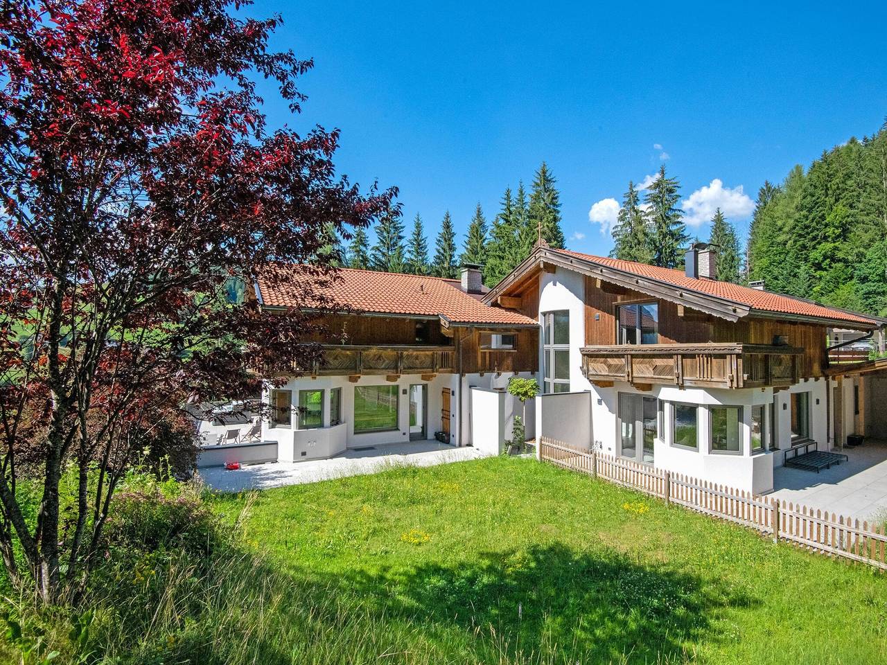 Luxus Chalet in Niederau mit Whirlpool in Hopfgarten im Brixental, Kaisergebirge