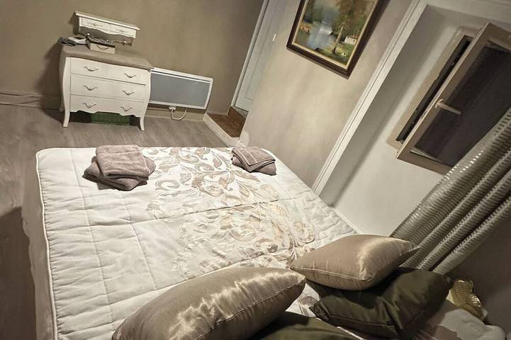 Location de vacances pour 7 personnes, avec Jacuzzi et Jardin à Bléneau - 2