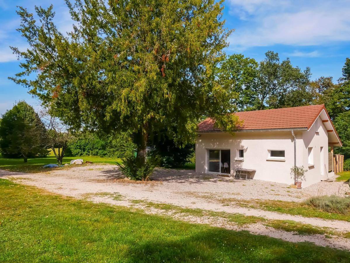 Appartement entier, Gîte de June in Villemoirieu, Région de La Tour-du-Pin