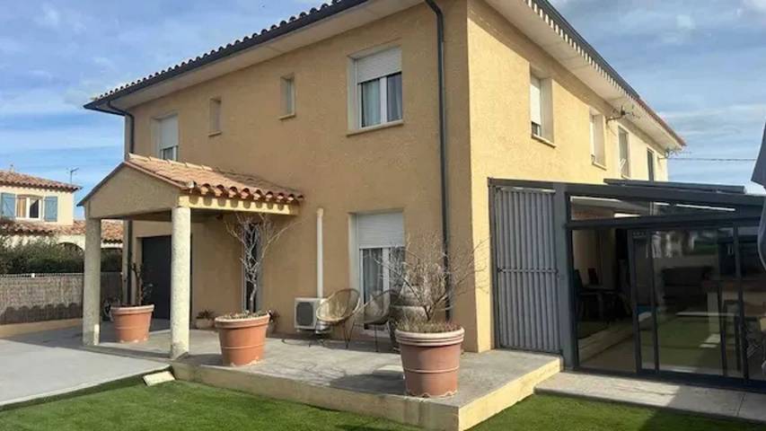 Chalet para 6 personas, con piscina y terraza - 1