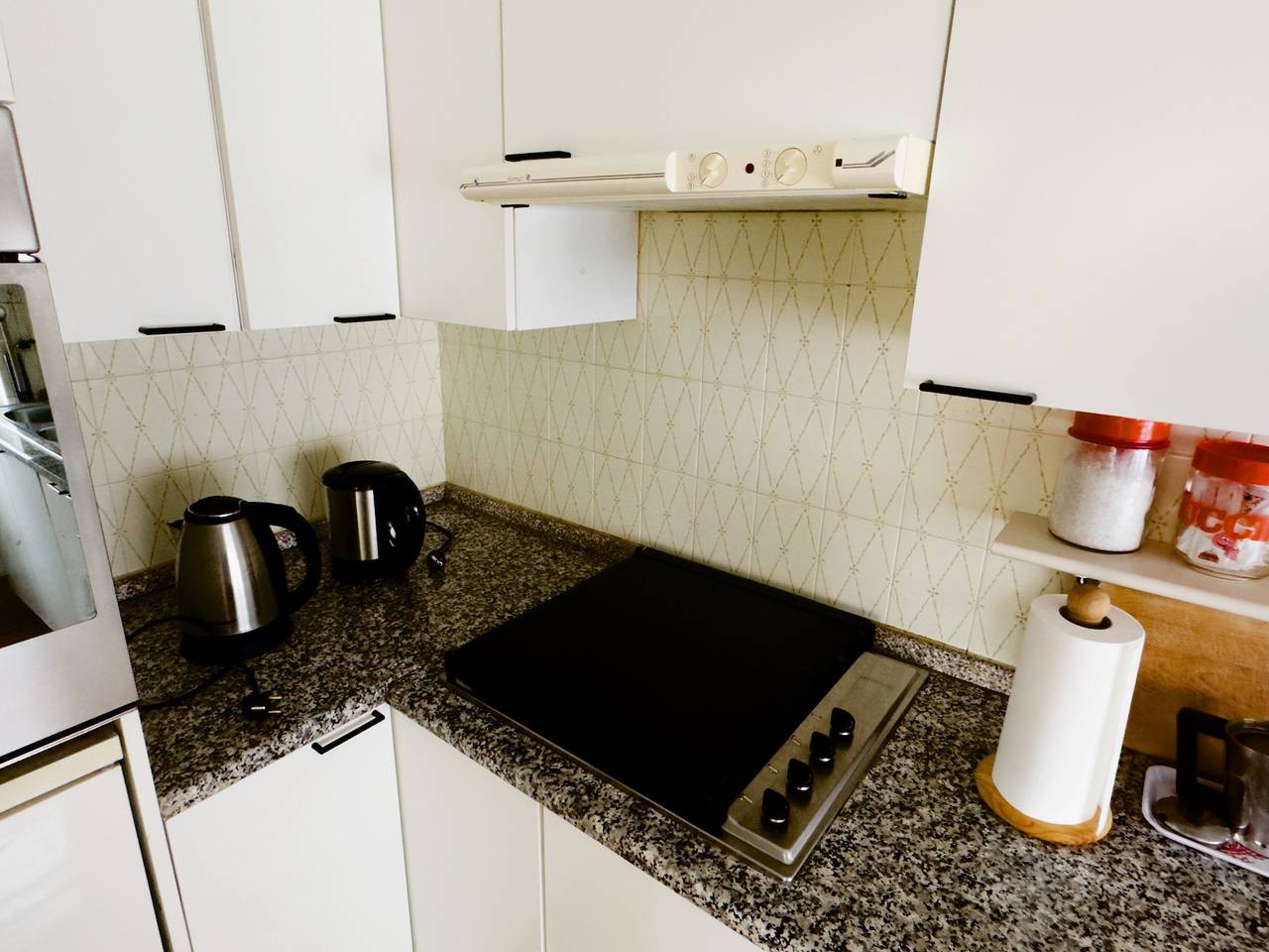 Entire apartment, Elyse Apartment central location near best beaches in Monterosso al Mare, Monterosso al Mare Municipality