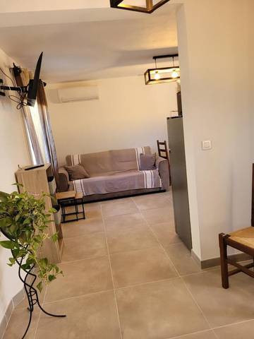 Location de vacances pour 4 personnes, avec jardin et terrasse dans Base Nature François Léotard