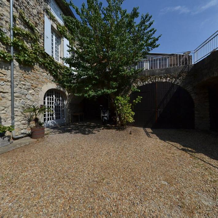 Gîte pour 5 personnes, avec jardin et piscine, animaux acceptés à Vallon-Pont-d'Arc - 4