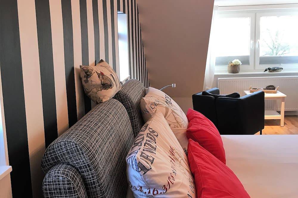 Neu/Landhaus Oma Muh mit 2 exklusiven Fewo u. sehr großem Grundstück/Nähedangast in Langendamm, Varel