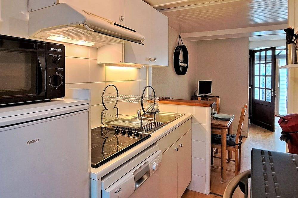 Entire apartment, Beautiful apartment in Grandcamp-Maisy in Saint-Benoît-de-l'Aure, Bayeux region
