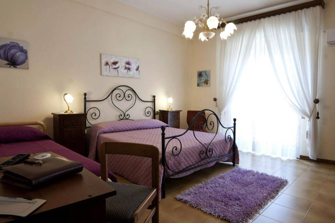 Three-Bedroom Holiday Home in Casa Santa (Sicile), Erice