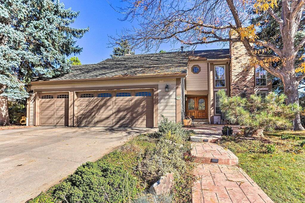 Near Shops & Eats! Centennial Home w/ Sunroom in Centennial, Arapahoe County