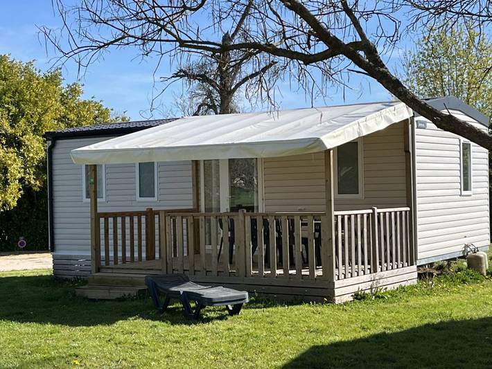 Camping pour 6 personnes, avec terrasse dans Saône-et-Loire - 2