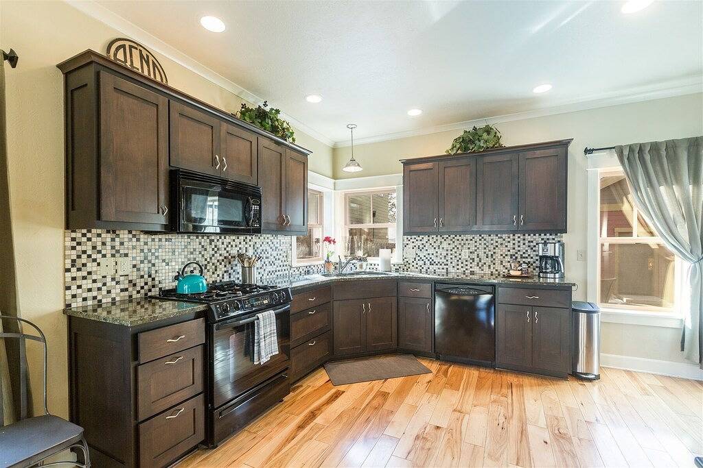 Bluebird Day - Harmon Park Bungalow Außergewöhnliche Lage Fahrrad oder zu Fuß überall in Bend, Mt. Bachelor