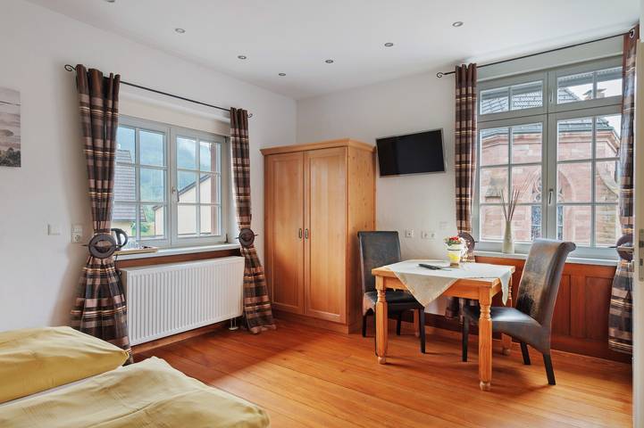 Gîte pour 2 personnes, avec jardin à Forbach - 3