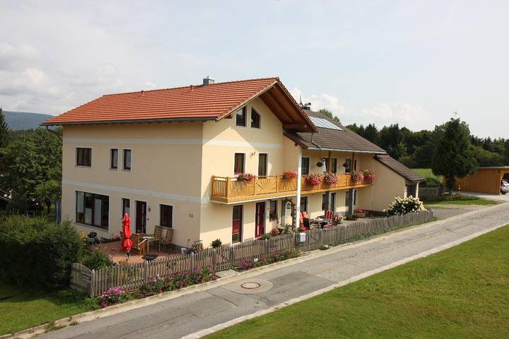 Pension für 3 Personen, mit Garten in Sankt Oswald-Riedlhütte - 3