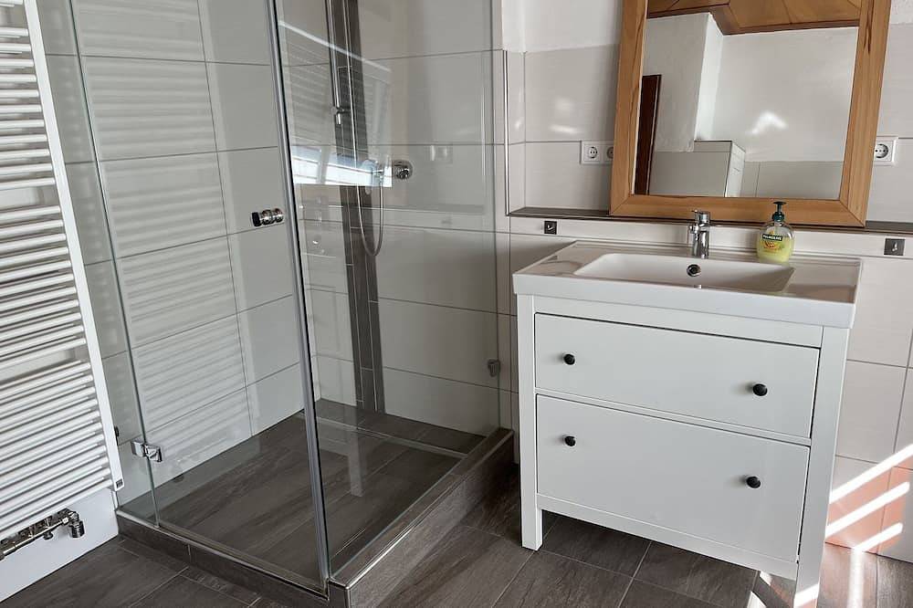 Ganze Wohnung, Gemütliche Ferienwohnung 115 qm in Nordheim am Main, Fränkisches Weinland