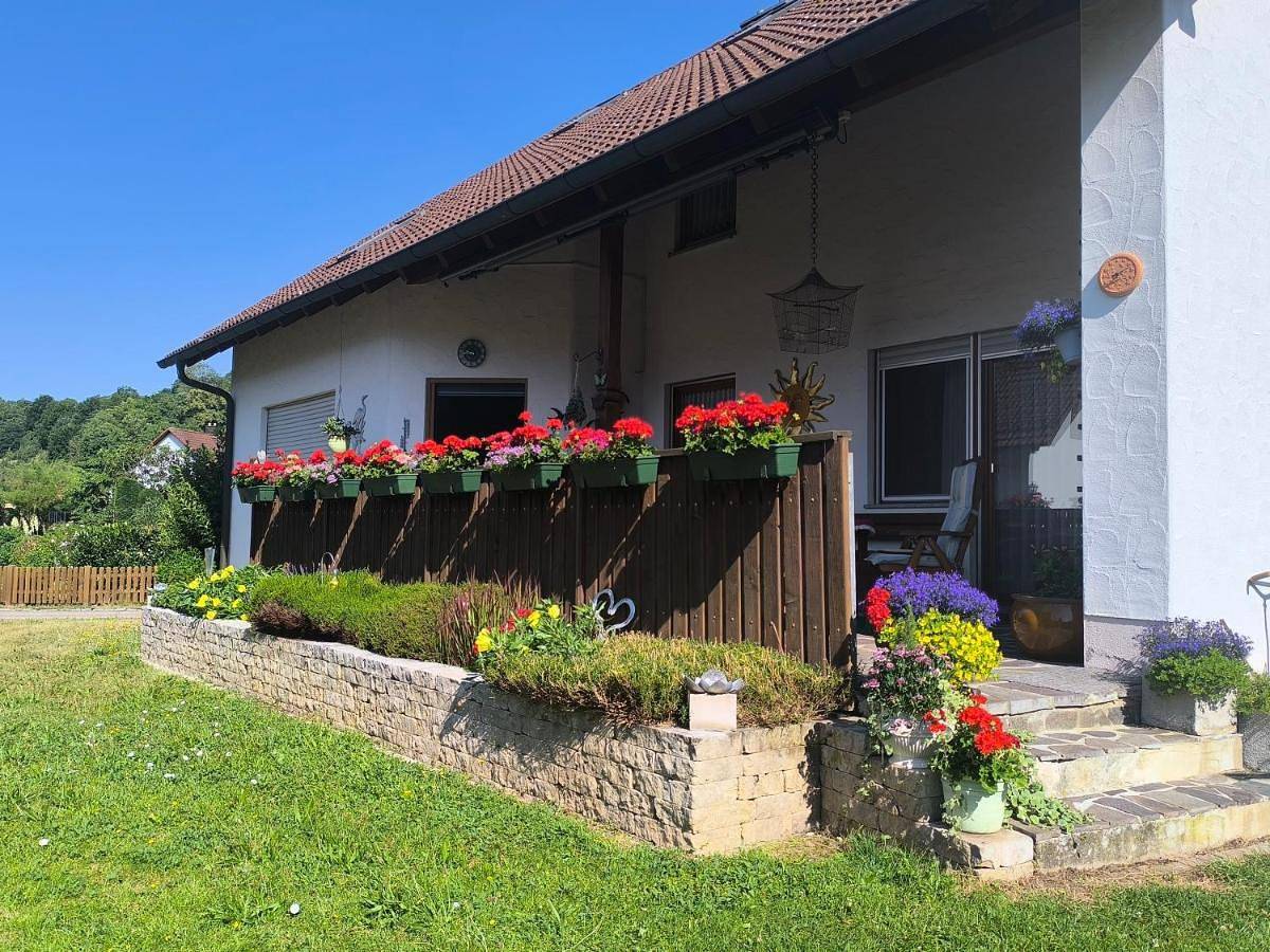 Ganze Wohnung, Two-Bedroom Apartment in Pappenheim, Frankenalb