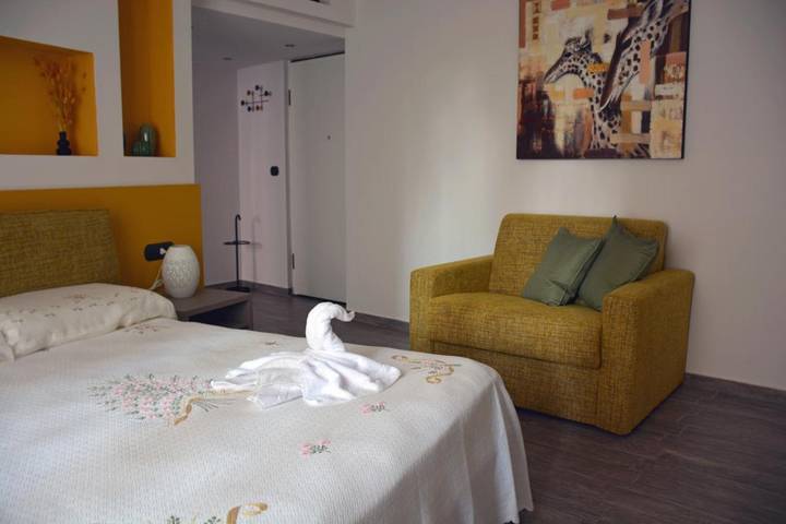 Maison d’hôte pour 3 personnes, avec balcon à Legnano - 3