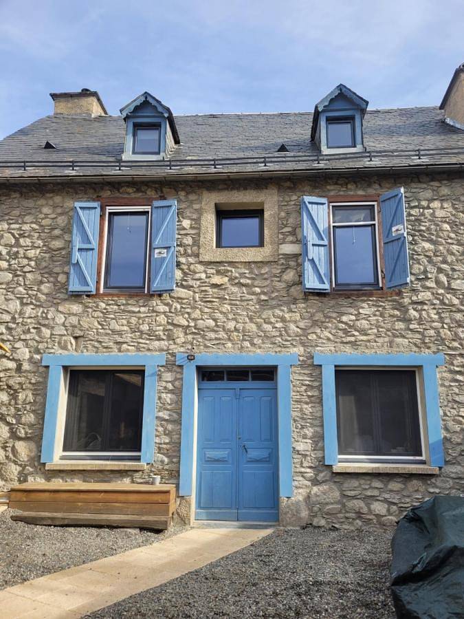 Three-Bedroom House in Cazeaux-de-Larboust, Pyrénées