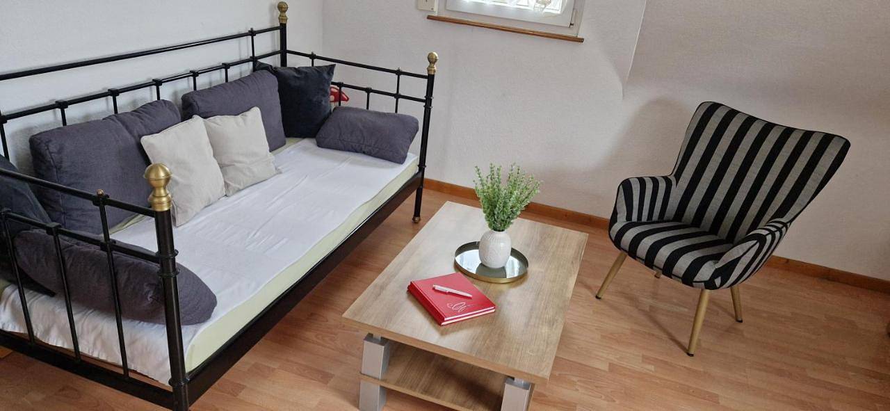 Ganze Wohnung, Two-Bedroom Apartment in Wiebelskirchen, Neunkirchen