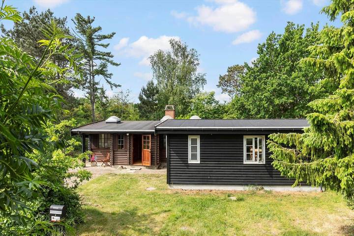 Ferienhaus für 5 Personen, mit Terrasse und Garten in Liseleje