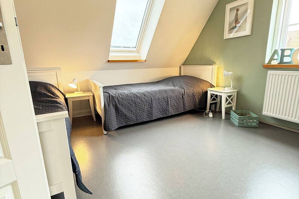 Familienfreundliches Ferienhaus Haus Charlotte mit Meerblick auf Fehmarn in Meeschendorf, Fehmarn