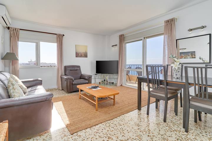 Ferienwohnung für 4 Personen, mit Balkon und Garten in Nerja - 2