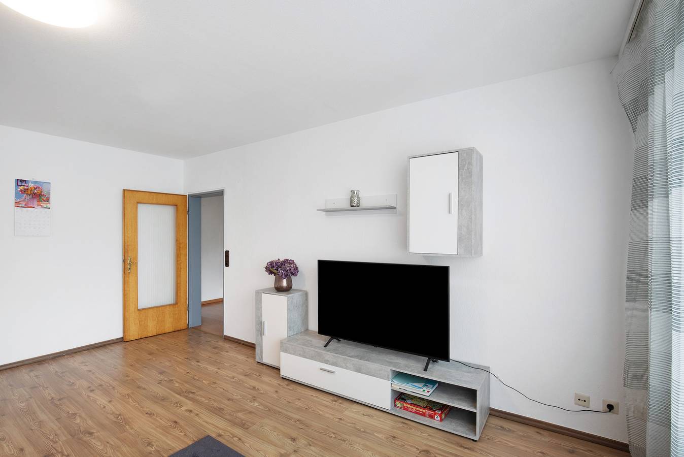 Ganze Wohnung, Ferienwohnung 'Bruchköbel 4 Auch Für Monteure' mit Balkon und Wlan in Bruchköbel, Main-Kinzig-Kreis