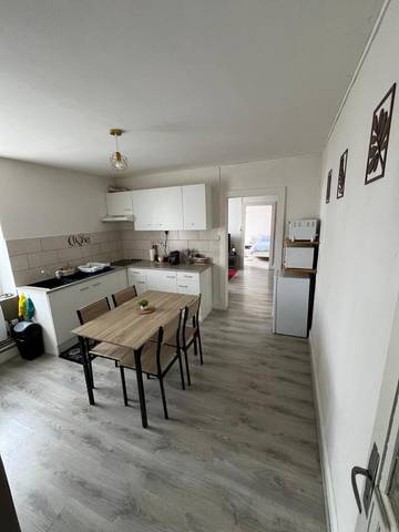 Gîte pour 4 personnes, avec vue à Thaon-les-Vosges
