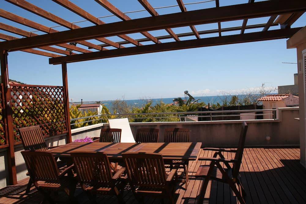 Apartamento entero, Garraf Beach, Seaview - 20 Km Barcelona , 13 Km Airport in Sitges, Garraf