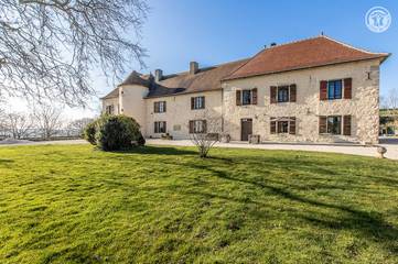 Gîte pour 8 personnes, avec jardin et terrasse dans Mary (Saône-et-Loire)