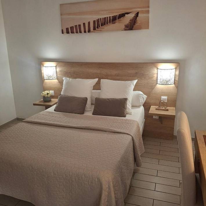 Gîte pour 2 personnes, avec balcon et jardin à Port-Saint-Louis-du-Rhône - 4