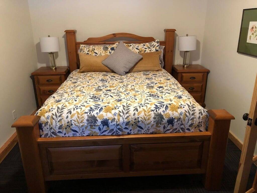 Post and Beam Country home on 40 Acres of land in the Blaeberry Valley, Golden. in Kicking Horse