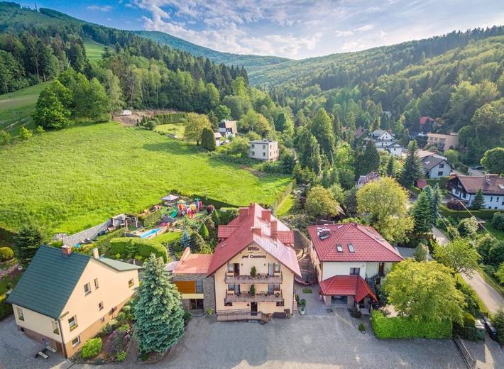 Chambre d’hôte pour 6 personnes, avec piscine et sauna ainsi que jacuzzi et jardin dans Silésie - 2
