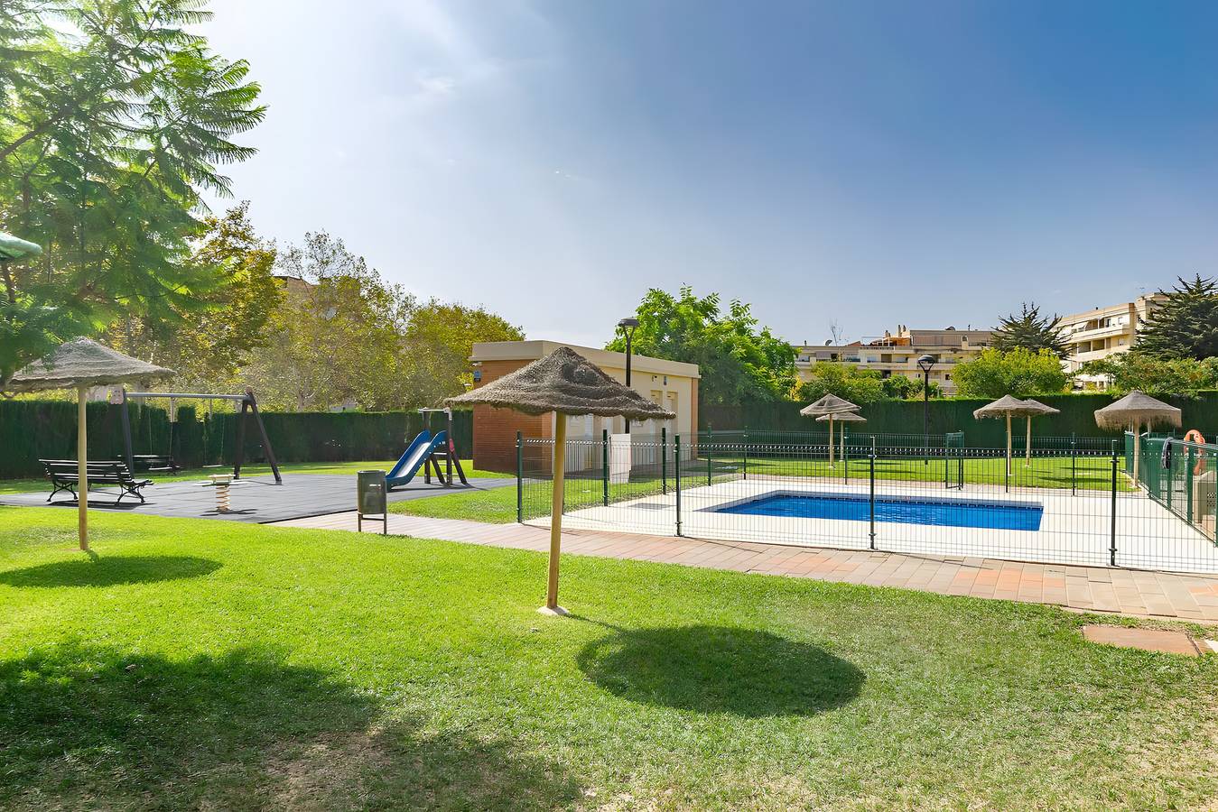 Apartamento en Teatinos con Piscina Comunitaria, Jardín Compartido y Wi-Fi in Málaga, Costa del Sol