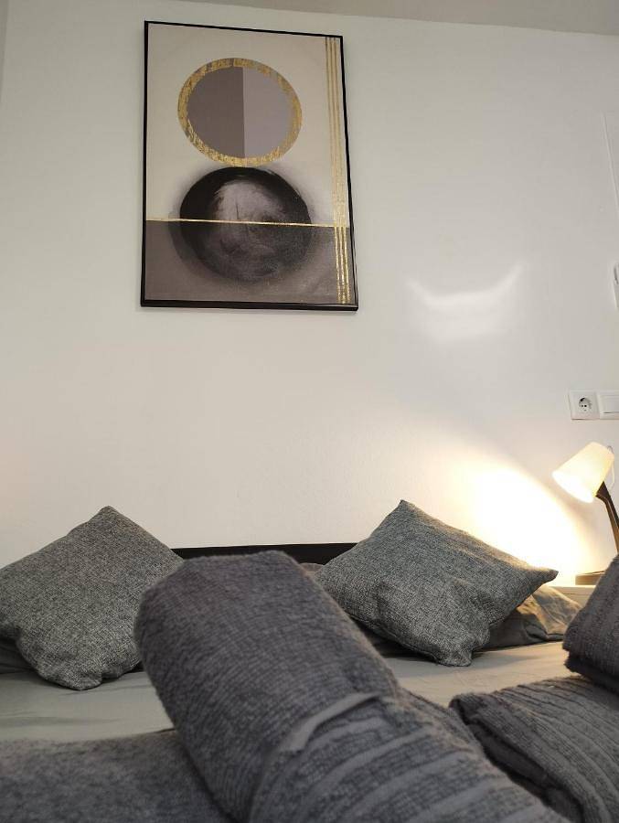 Vilapicina Rooms in Nou Barris (distrito), Barcelona
