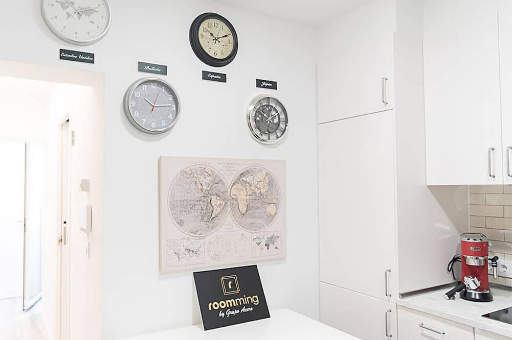 La Paz: Room with Bolivian essence and comfort in Madrid in Madrid, Madrid Province