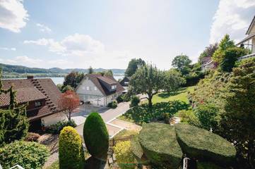 Ferienwohnung für 4 Personen, mit Seeblick und Ausblick sowie Terrasse und Garten am Bodensee (Schweiz)