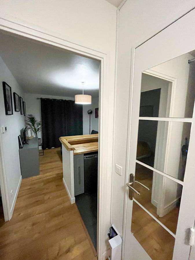 Gîte pour 5 personnes, avec Balcon et Terrasse à Émerainville - 3