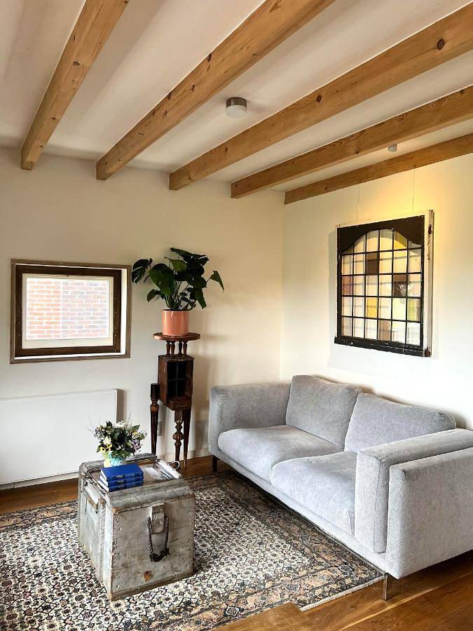 Two-Bedroom Apartment with View in Amsterdam-Noord, Costa Holandesa