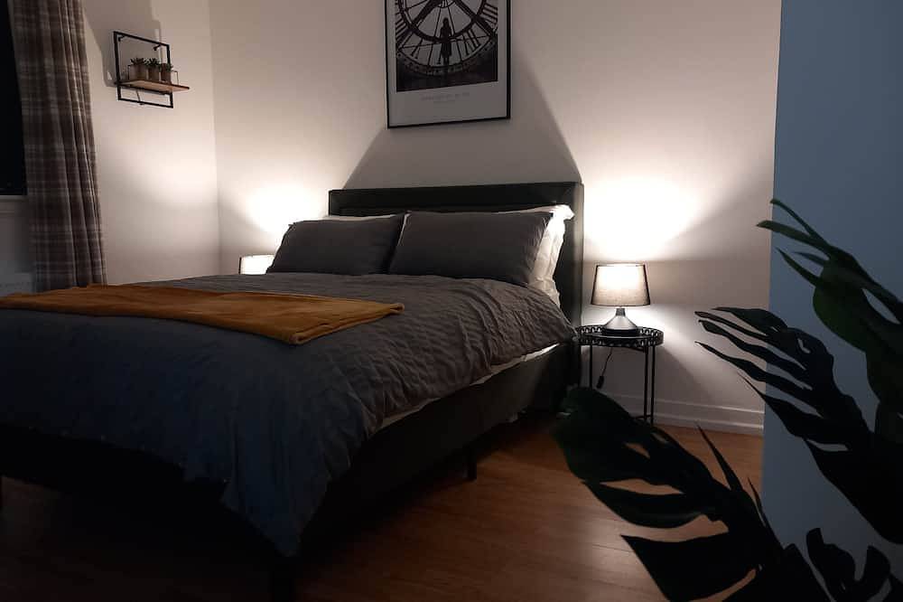 Ganze Wohnung, Superior Apartment | Edinburgh & Glasgow Trains | Private off street parking | in Nord Lanarkshire