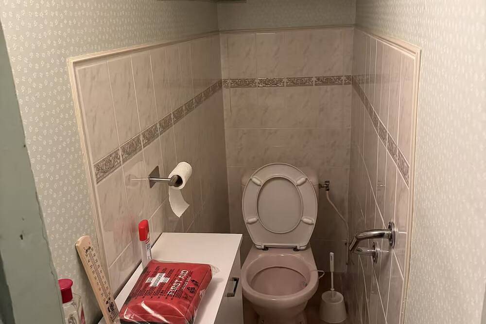 Entire apartment, Air-conditioned City Center Apartment in Mirepoix, Ariège